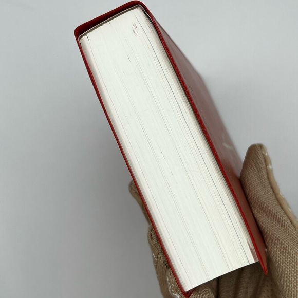 Saint Joseph Sunday Missal Red and Gold - Picture 5 of 14